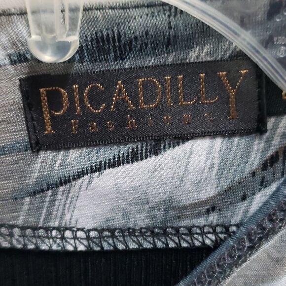 Piccadilly 2 pc top - Picture 2 of 3